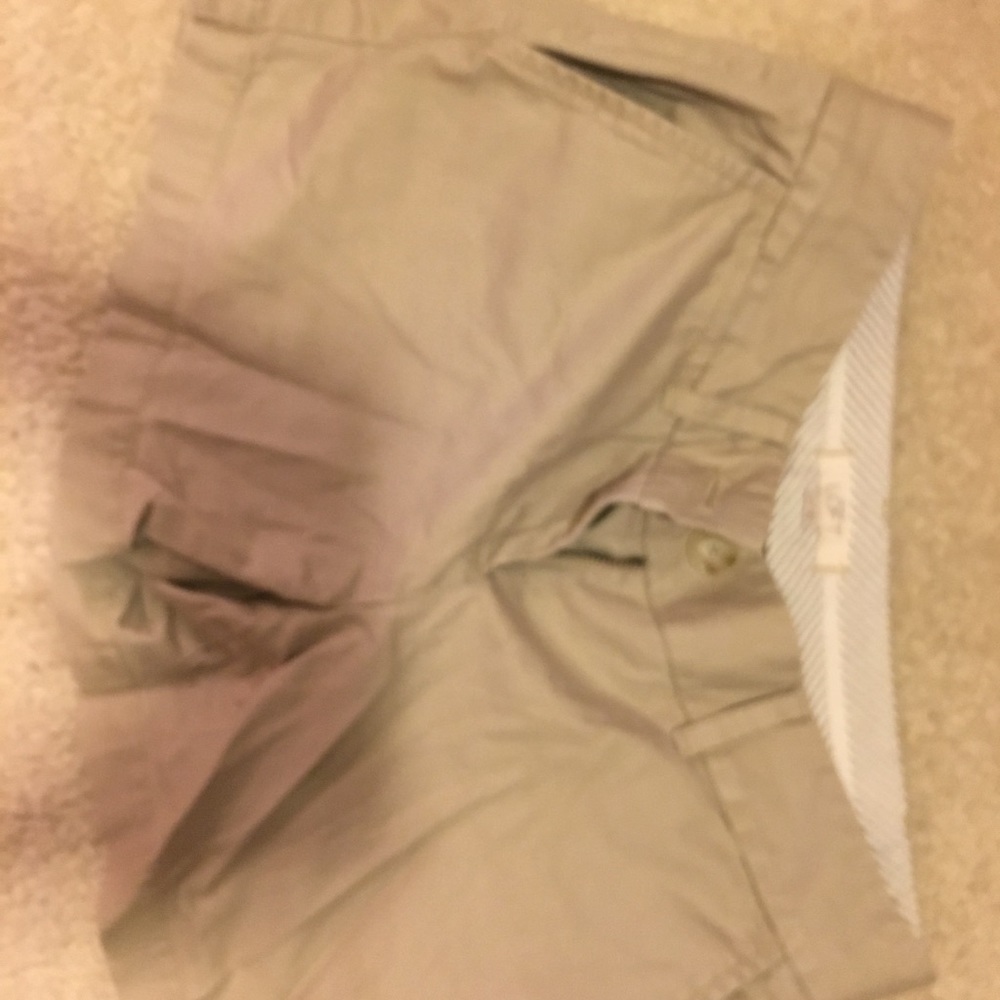 Shorts - Picture 2 of 8